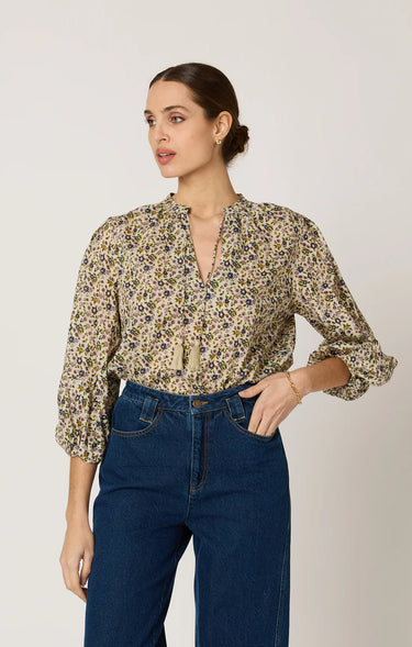 Elouisa Blouse by Cloebella at 6Whiskey, six whisky, belle blouse, 3/4 sleeve, long sleeve, cuffed, balloon sleeve, puff sleeve, v-neck, tassel detail, button detail, button down, button up, ruffle detail, lightweight, comfortable, vintage floral, western inspired, front view.