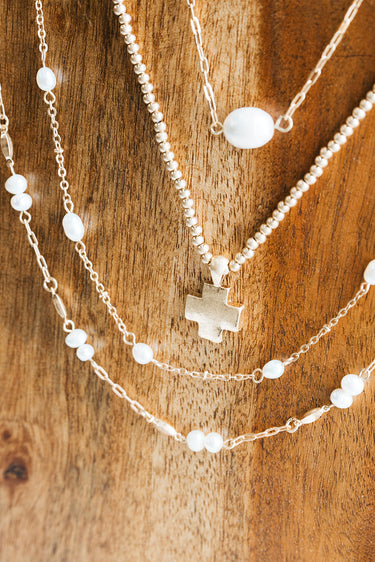 Layered Pearl Necklace at 6Whiskey six whisky simple elegant dainty jewelry accessory fresh water pearls gold