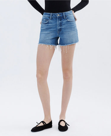 Driftwood High Rise Raw Hem Denim Shorts in medium wash with distressing, styled for summer outfits 6Whiskey six whisky women short western texas fashion