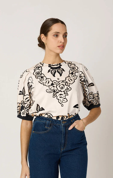 Kinsley Blouse by Cleobella at 6Whiskey, six whisky, short sleeves, puff sleeve, balloon sleeve, western floral print, roses, leaves, black and white, cream, button back, lightweight, versatile, transition piece, elevated western, classy, chic. Front view.