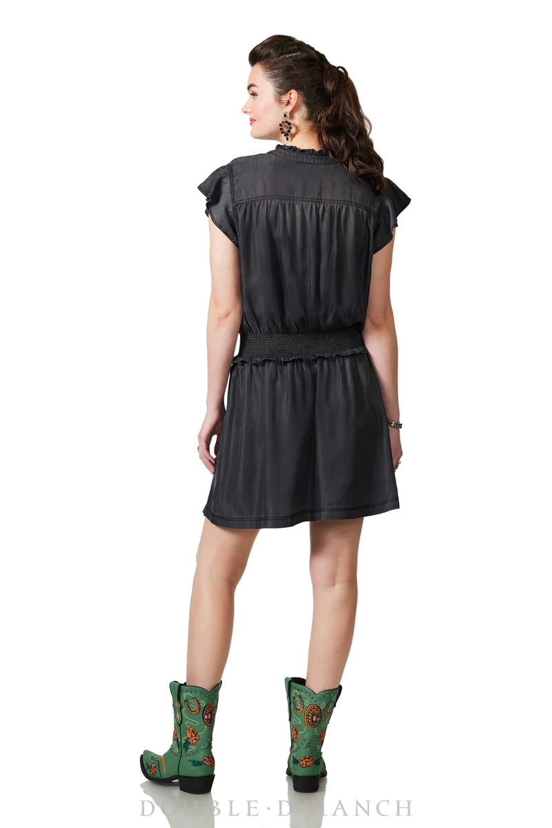 Load image into Gallery viewer, DDR Luna Dress at 6Whiskey six whisky summer black femine dress with pockets and colorful floral embroidery D1386
