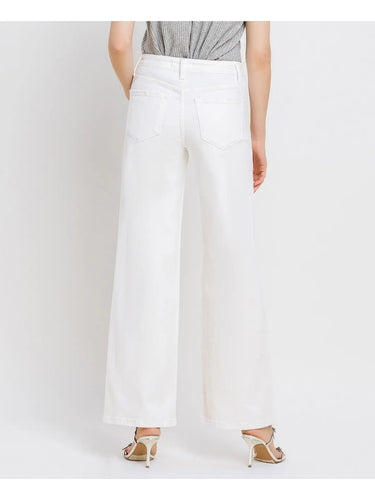 White Wide Leg Jeans at 6Whiskey, six whisky, pockets, belt loop, silver button, full-length, hemmed, modern, casual, causal western, basic, essential, classic, southern, texas, church, work, errands, rodeo, classy, dress up or down, stretchy denim, comfortable, denim, women's fashion, front view.