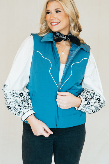 Ranchera Vest at 6Whiskey six whisky blue white piping vest sendero yoke boot stitch collar zipper closure