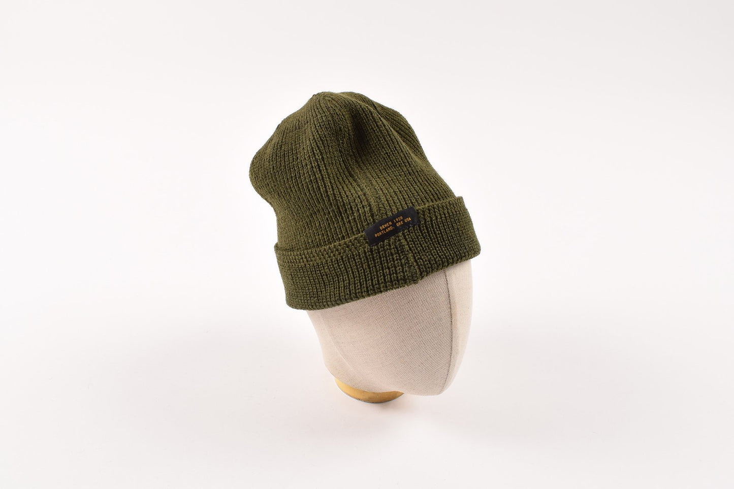 Load image into Gallery viewer, Dehen Wool Knit Beanie
