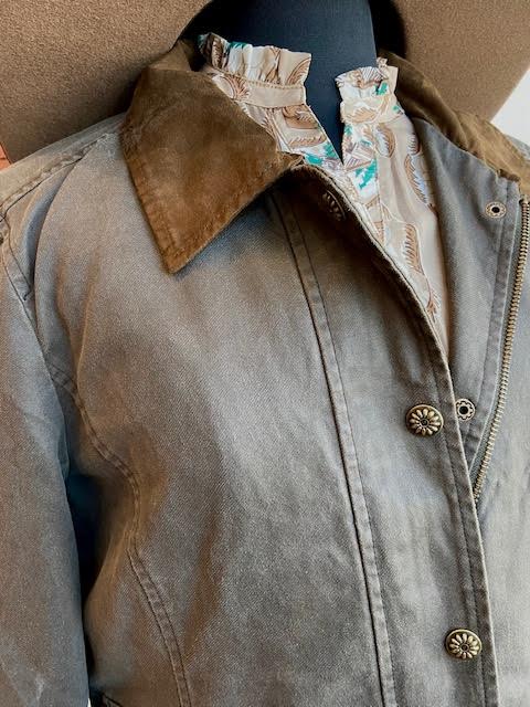 Load image into Gallery viewer, Kimber Conceal &amp;amp; Cary womens barn jacket at 6Whiskey six whisky MCO fall 22
