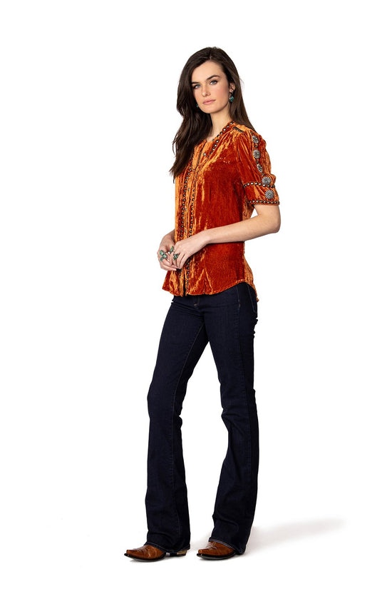 Double D Ranch Velvet Blackhills Top in Shasta 6Whiskey Cody Fall Collection 2020 T3336