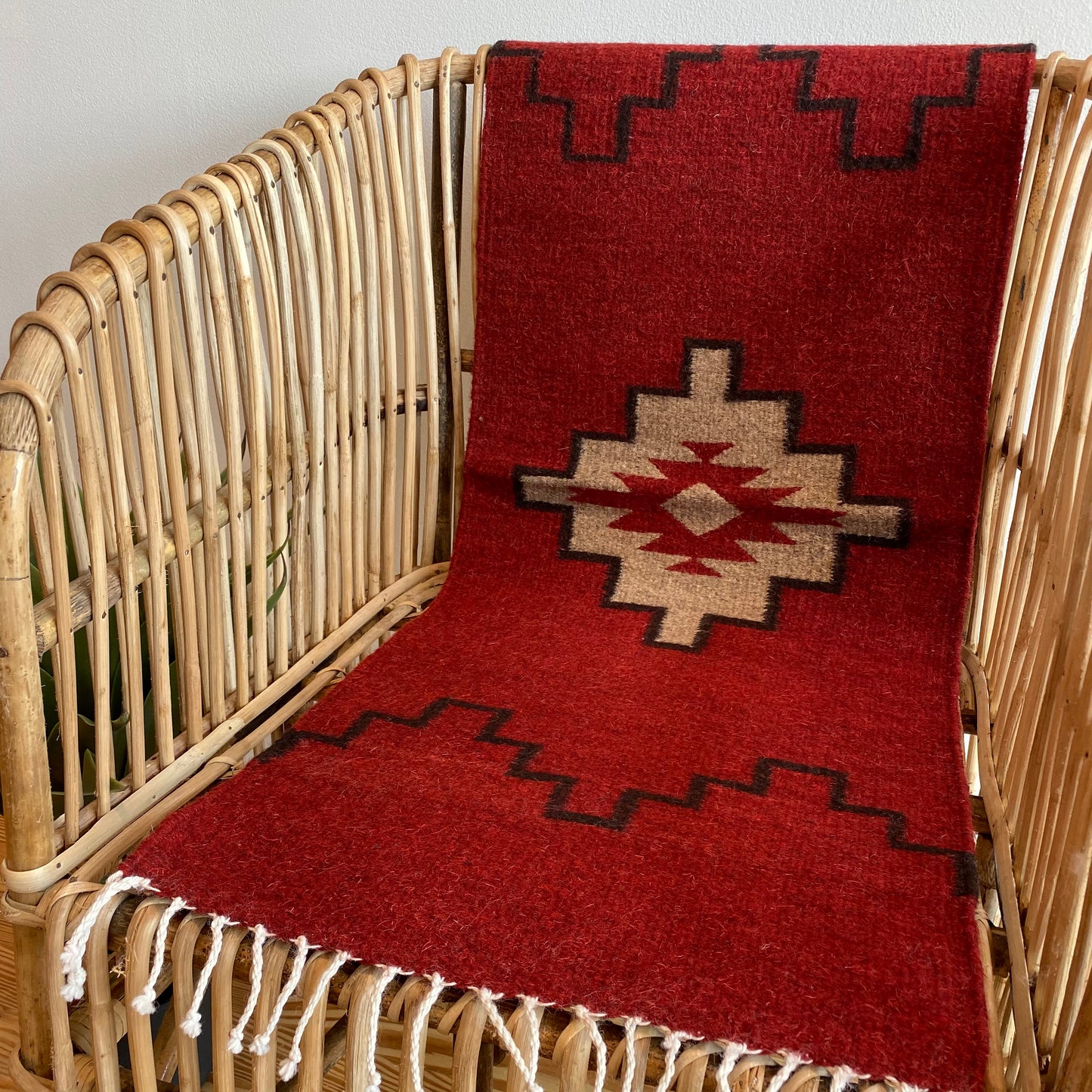Short Table Runners