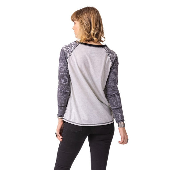 Load image into Gallery viewer, DDR Graphic Hide Tickler Long Sleeve Tee at 6Whiskey six whisky T3577 boot and bandana

