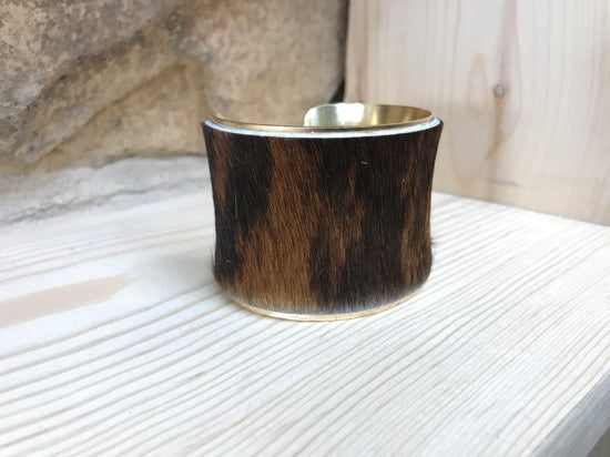 Cuff ~ Cowhide ~ Colors