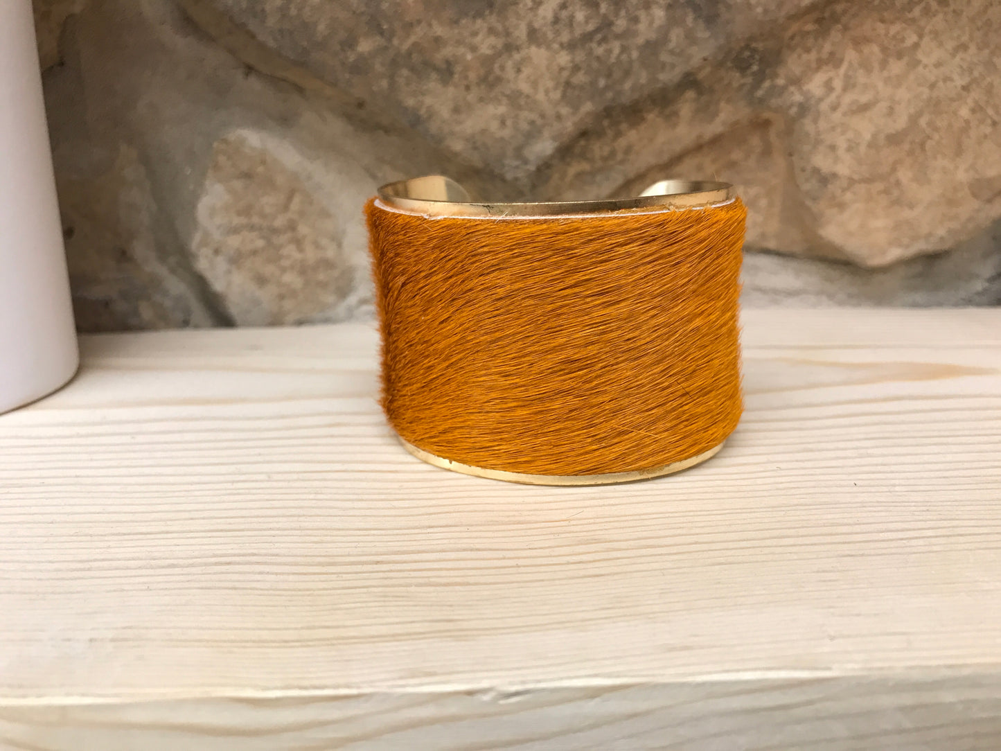 Load image into Gallery viewer, Cuff ~ Cowhide ~ Colors

